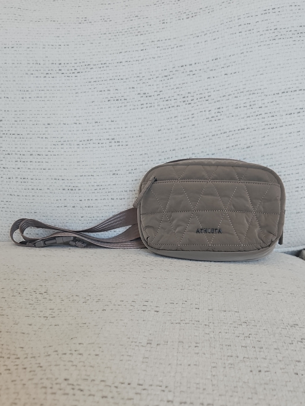 Athleta All About Quilted Crossbody Belt Bag